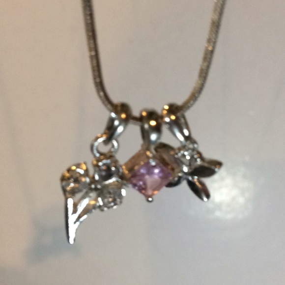 Silver style Necklace 3 charms 15” - Picture 3 of 4